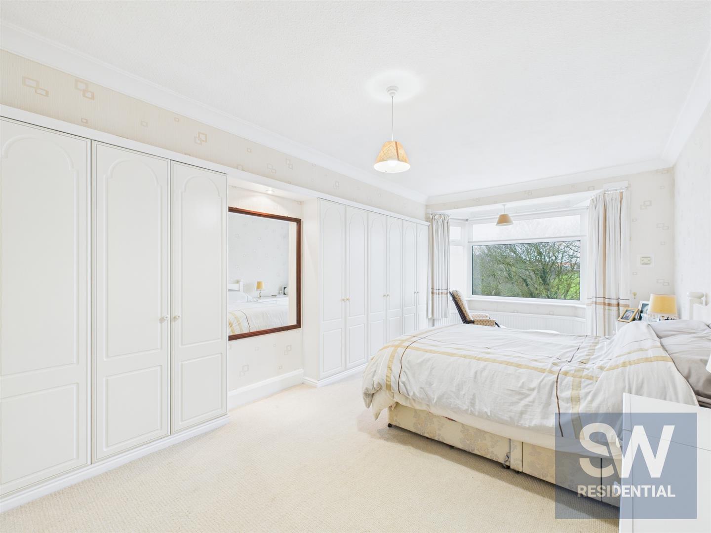 Cornelian Drive, Scarborough